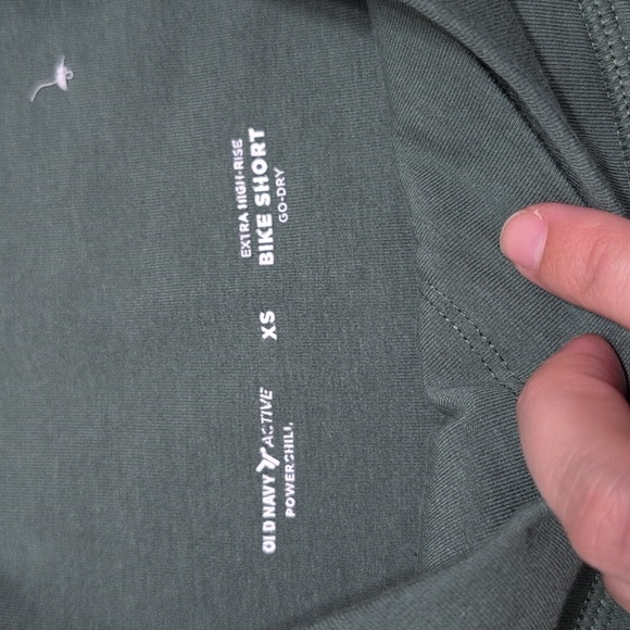 Old Navy Active Power Chill Crossover Panel Bike Shorts Sage Green XS - Picture 4 of 9